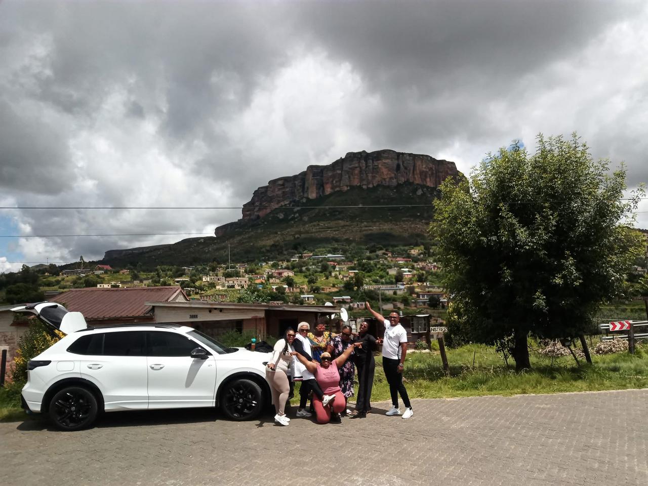 Shuttle, Tours & Transportation